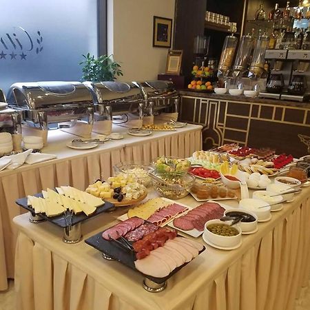 Two Bedroom Apartment In The City Center Tbilisi Ngoại thất bức ảnh
