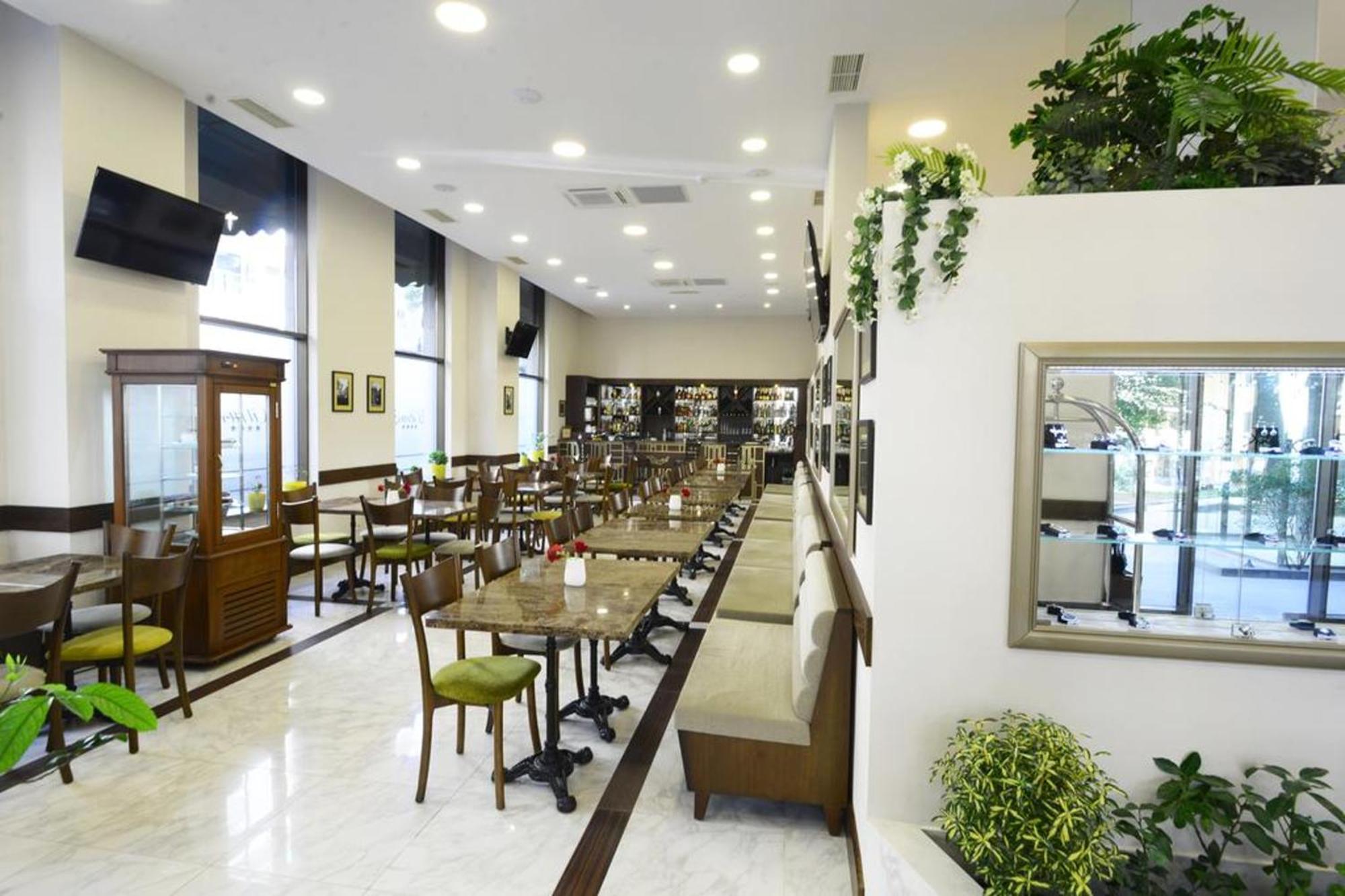Two Bedroom Apartment In The City Center Tbilisi Ngoại thất bức ảnh