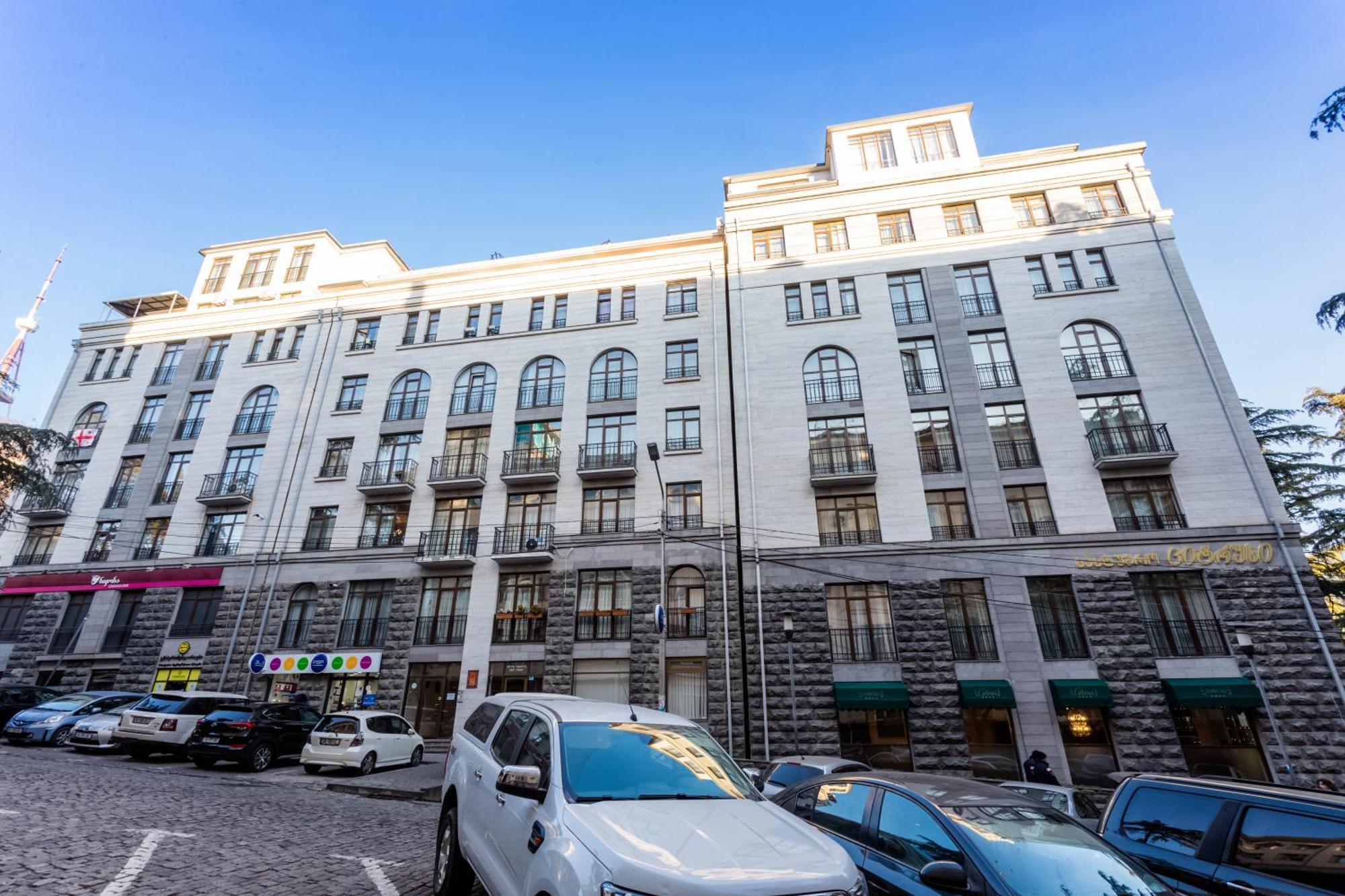 Two Bedroom Apartment In The City Center Tbilisi Ngoại thất bức ảnh